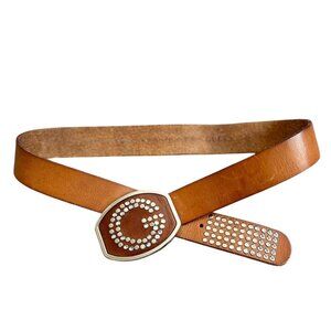 GUESS tan and brown leather belt, size M/L, with rhinestone "G" buckle and silve